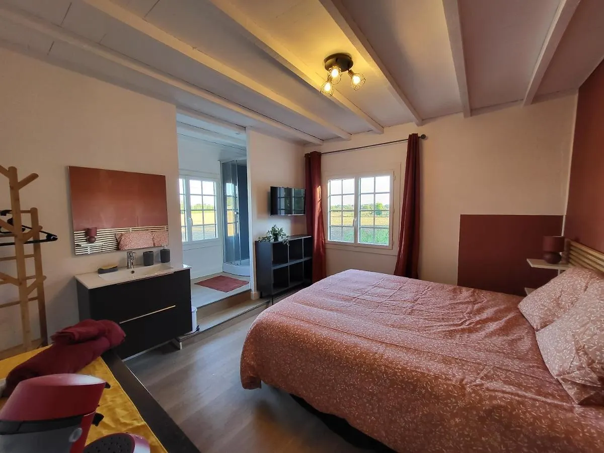 Inn Wonderbar Hotel Corbarieu France